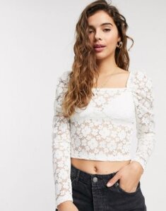 Pieces lace top with square neck in white