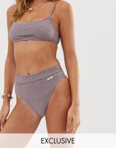 Pukas Exclusive Belt bikini bottom in textured multi