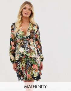 Queen Bee Maternity plunge front skater dress in tropical print-Multi
