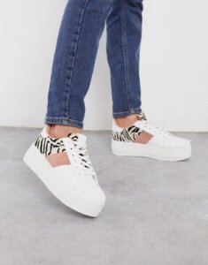 Qupid side stripe flatform sneakers in white