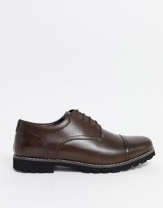Red Tape leather toe cap shoe in brown