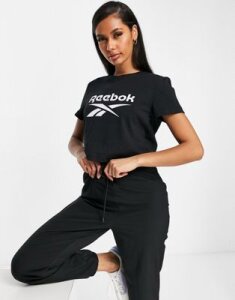 Adidas Originals - Reebok large logo crew neck cropped t-shirt in black