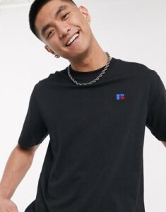 Russell Athletic Baseliner t-shirt with chest logo in black