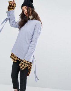 STYLENANDA Long Sleeve Top With Tie Up Sleeves-Blue
