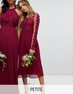TFNC Petite lace detail bridesmaid midi dress in burgundy-Red