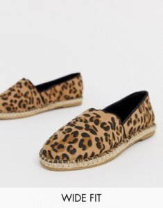 Truffle Collection wide fit leopard espadrille-Brown