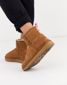 UGG Mini classic boot with neon logo taping in chestnut and coral-Tan
