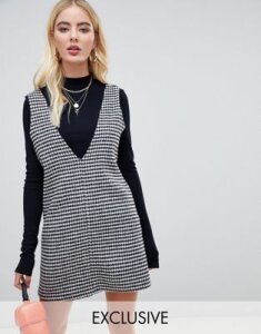 UNIQUE21 structured mini dress in oversized houndstooth-Black