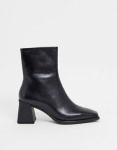 Vagabond Hedda heeled ankle boot with flared heel in black