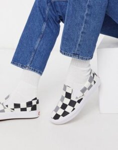 Vans ComfyCush Slip-On sneaker in big checkerboard-White