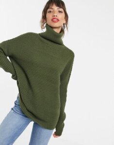 Vero Moda chunky roll neck sweater in khaki-Green