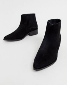 Vero Moda leather boots-Black