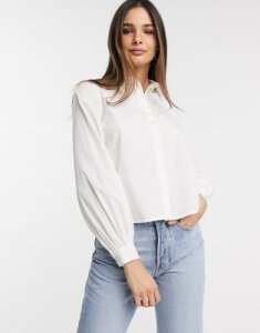 Vero Moda linen shirt with balloon sleeves in white
