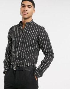 Viggo shirt with white inked stripe in black