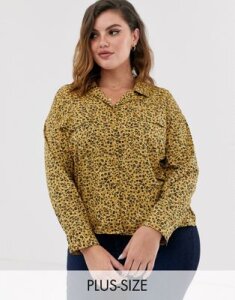 Wednesday's Girl curve shirt in ditsy floral print-Beige
