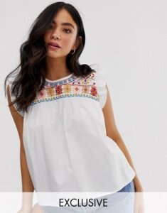 Wednesday's Girl embroidered smock top-White