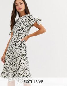 Wednesday's Girl midi dress with tie sleeves in abstract polka dot-Black