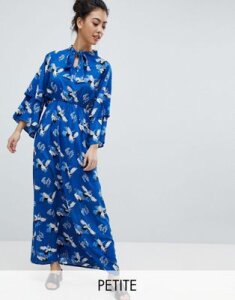 Yumi Petite Frill Sleeve Maxi Dress in Heron Print-Blue