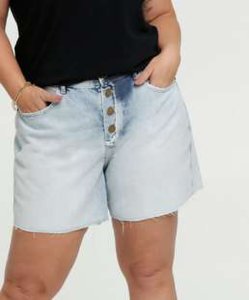 Short Feminino Jeans Botões Plus Size Marisa
