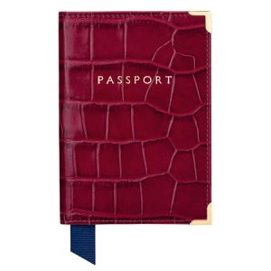 Aspinal Of London - Passport cover in deep shine bordeaux croc