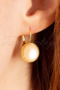60s Goldplated Dot Earrings in Pearl