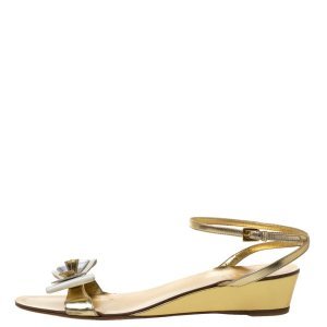 Prada Metallic Gold Leather And Patent Bow Ankle Strap Wedge Sandals Size 40