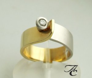 Atelier Christian Bicolor ring met briljant geel goud