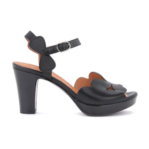 Sandal with Edana leather heel