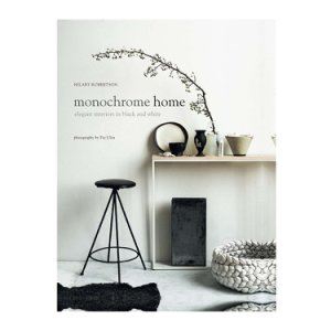 Monochrome Home Bøker / Interiør