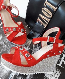 Pantofelek24.pl | Czerwone sandały damskie na koturnie