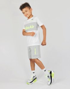 Nike Air T-Shirt e Shorts Completo Bambino - Only at JD, Bianco